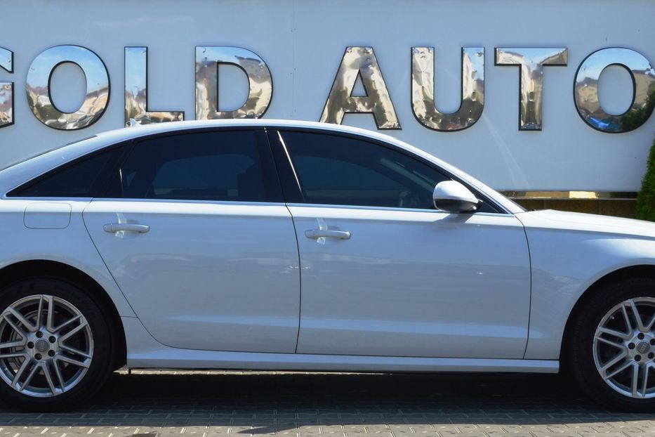 Продам Audi A6 2015 года в Одессе