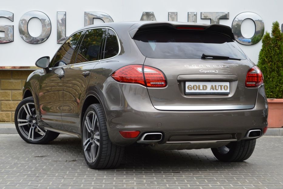 Продам Porsche Cayenne 2012 года в Одессе