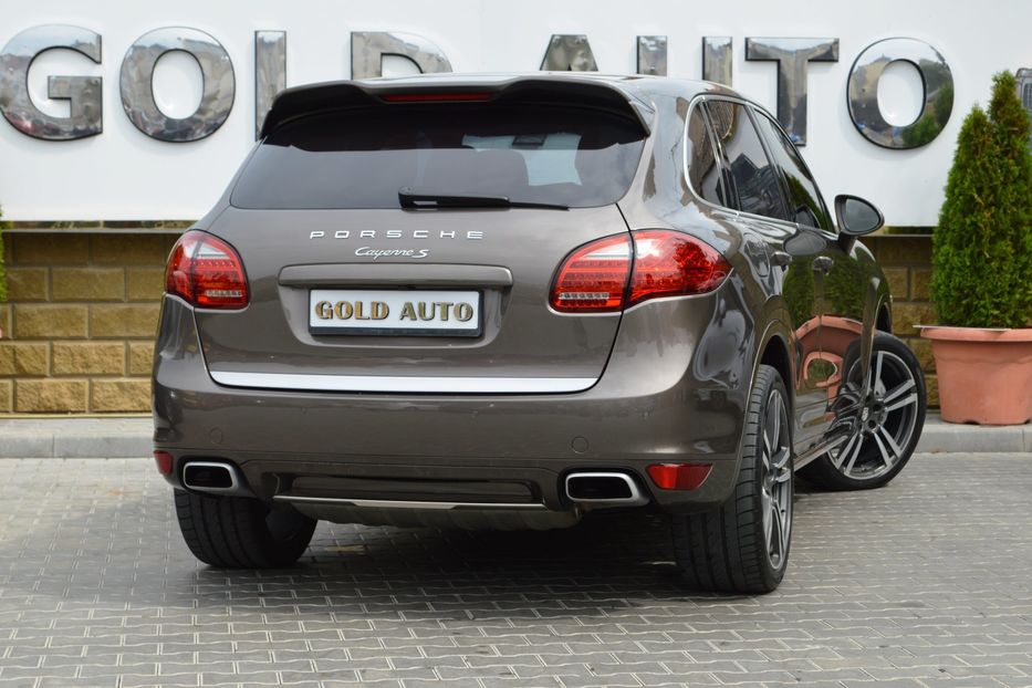 Продам Porsche Cayenne 2012 года в Одессе