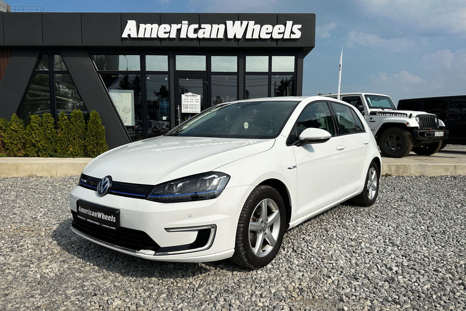 Продам Volkswagen e-Golf 2014 года в Черновцах