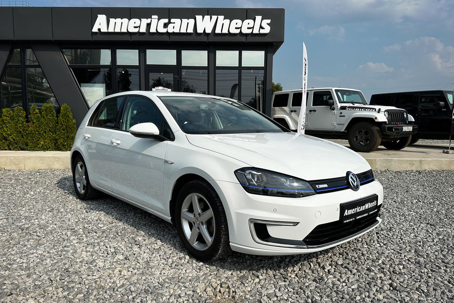 Продам Volkswagen e-Golf 2014 года в Черновцах