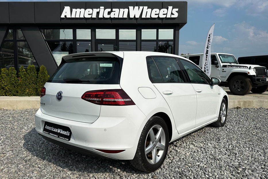 Продам Volkswagen e-Golf 2014 года в Черновцах