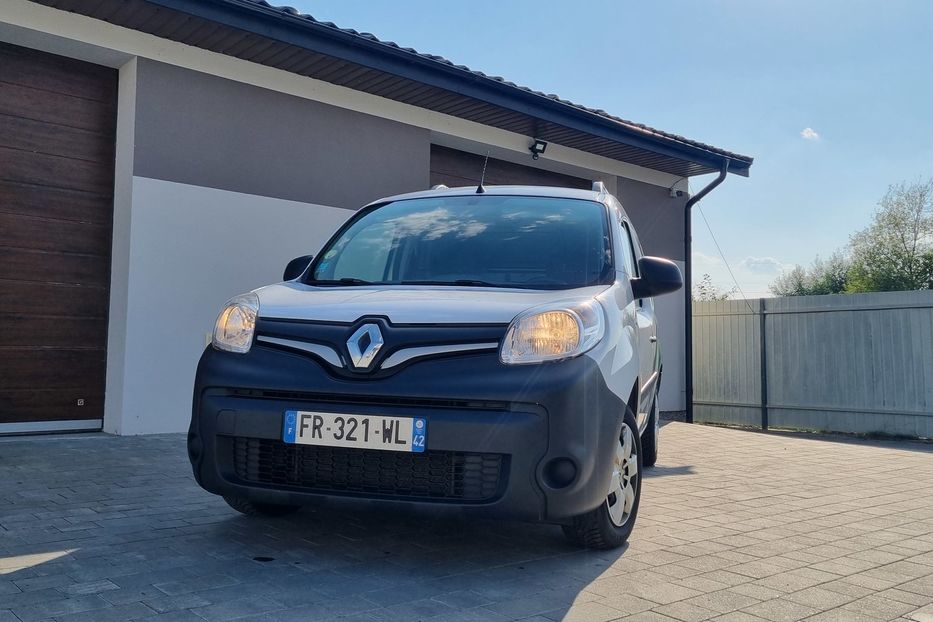 Продам Renault Kangoo груз. 1.5 70квт фургон 2020 года в Львове