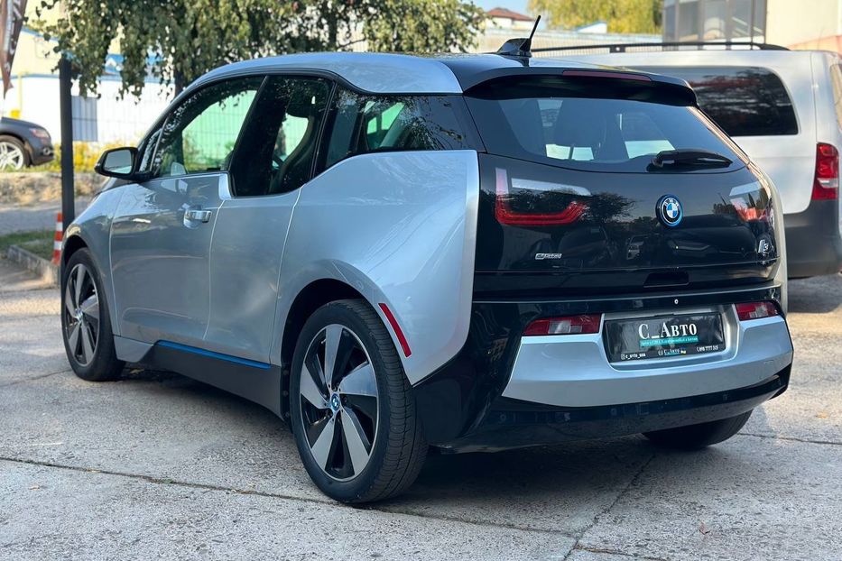 Продам BMW I3 2015 года в Черновцах