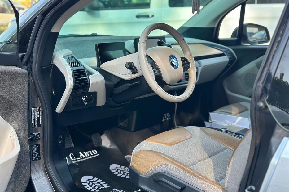 Продам BMW I3 2015 года в Черновцах