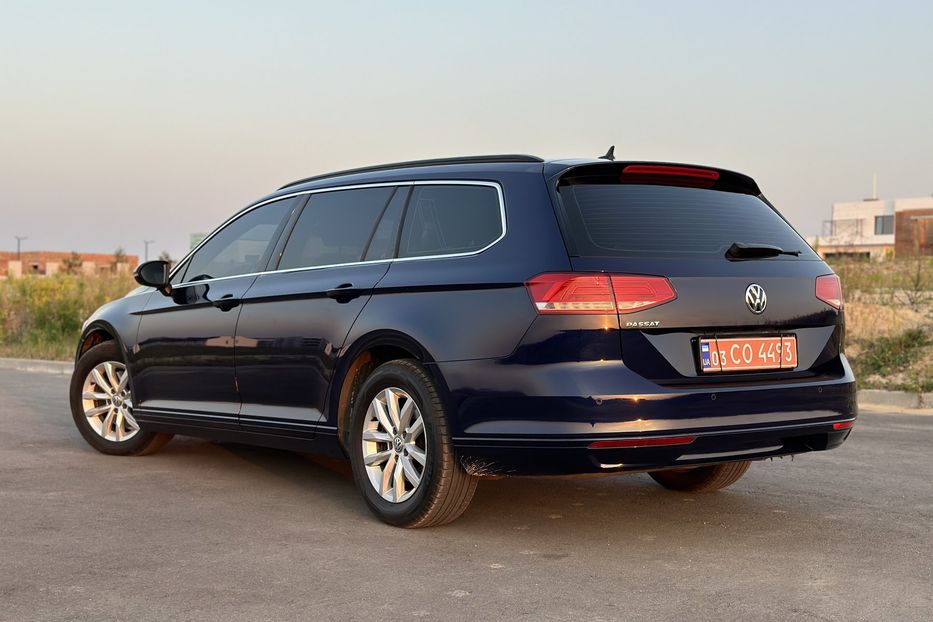 Продам Volkswagen Passat B8 Comfortline 2019 года в Ровно