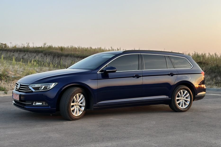 Продам Volkswagen Passat B8 Comfortline 2019 года в Ровно