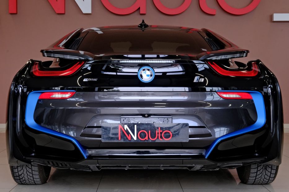 Продам BMW I8 2016 года в Одессе