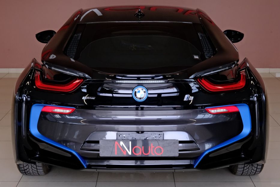 Продам BMW I8 2016 года в Одессе