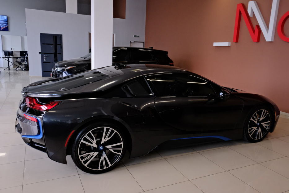 Продам BMW I8 2016 года в Одессе