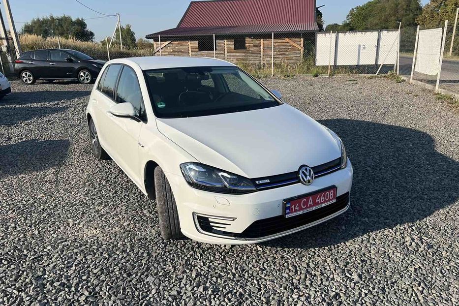 Продам Volkswagen e-Golf 2019 года в Львове