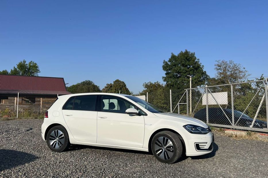 Продам Volkswagen e-Golf 2019 года в Львове