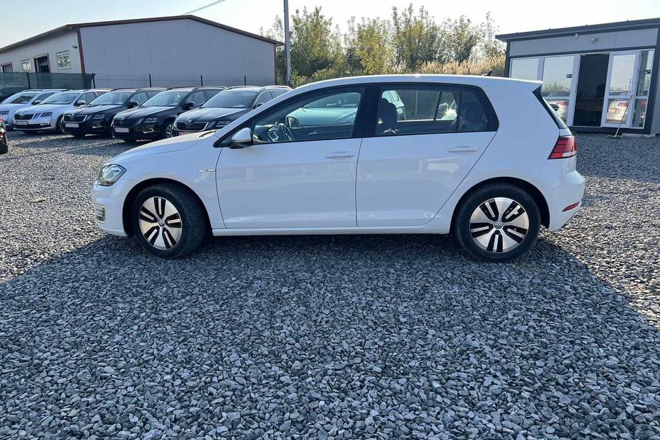 Продам Volkswagen e-Golf 2019 года в Львове