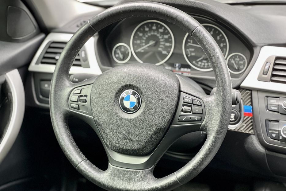 Продам BMW 328 2012 года в Луцке