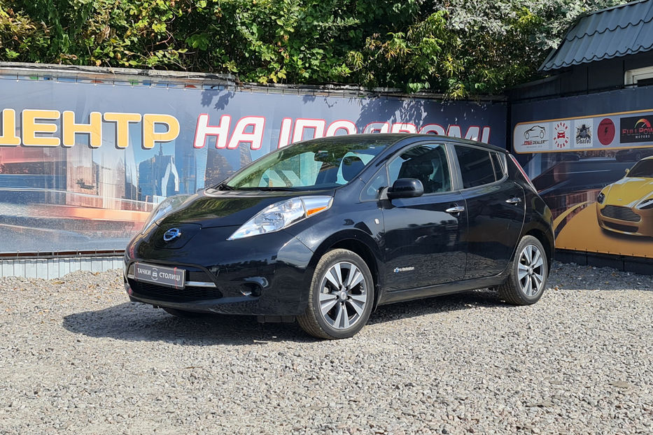 Продам Nissan Leaf 2016 года в Киеве