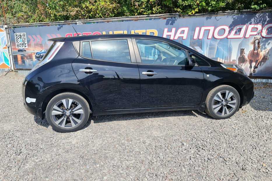 Продам Nissan Leaf 2016 года в Киеве