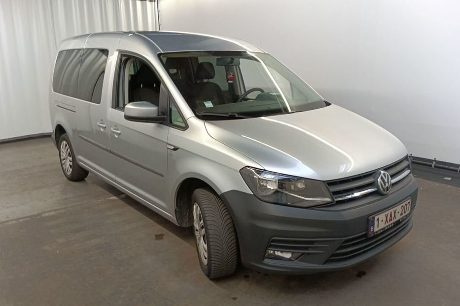 Продам Volkswagen Caddy пасс. Maxi v2510 2019 года в Луцке