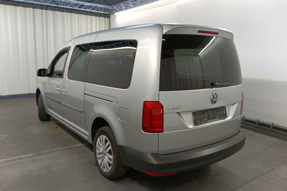 Продам Volkswagen Caddy пасс. Maxi v2510 2019 года в Луцке