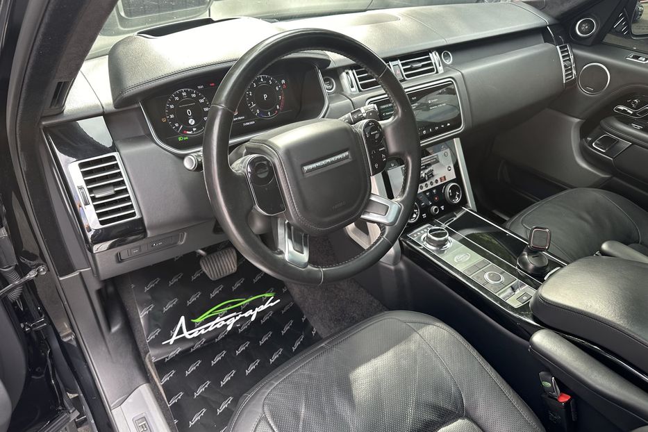 Продам Land Rover Range Rover Vogue HSE 2018 года в Киеве