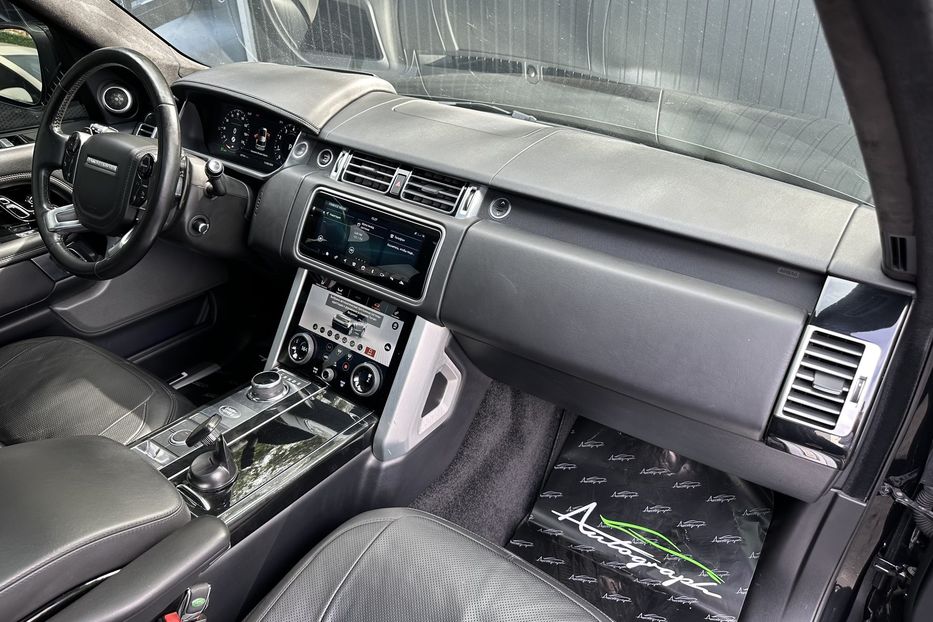 Продам Land Rover Range Rover Vogue HSE 2018 года в Киеве