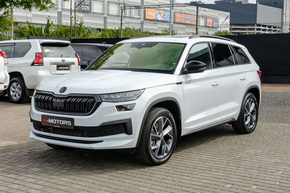 Продам Skoda kodiak 2.0TDI SportLine 200HP 2023 года в Киеве