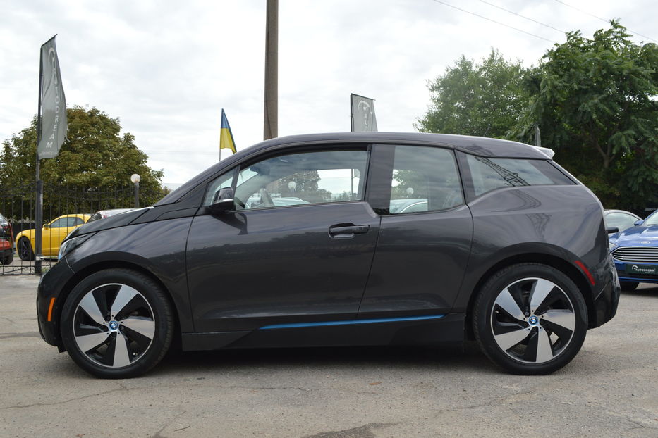 Продам BMW I3 2015 года в Одессе