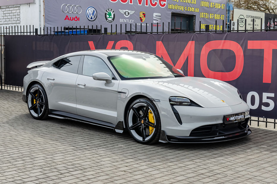 Продам Porsche Taycan Turbo S 2021 года в Киеве