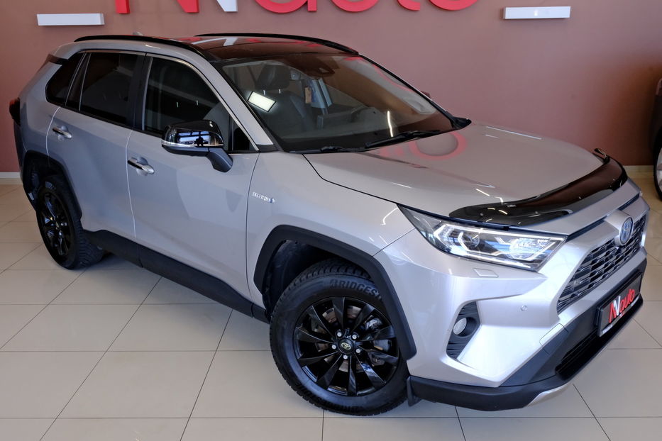 Продам Toyota Rav 4 2020 года в Одессе