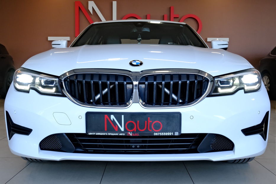 Продам BMW 330 G20 2020 года в Одессе