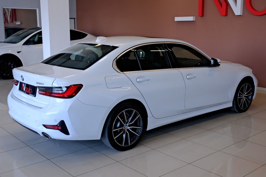 Продам BMW 330 G20 2020 года в Одессе