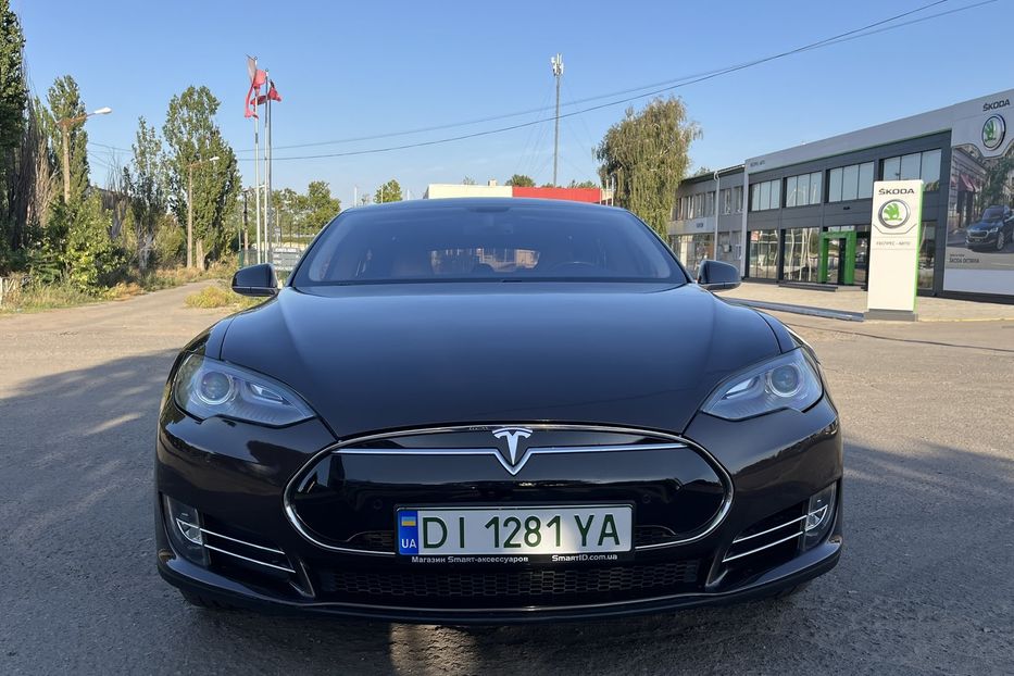 Продам Tesla Model S Full 2014 года в Николаеве