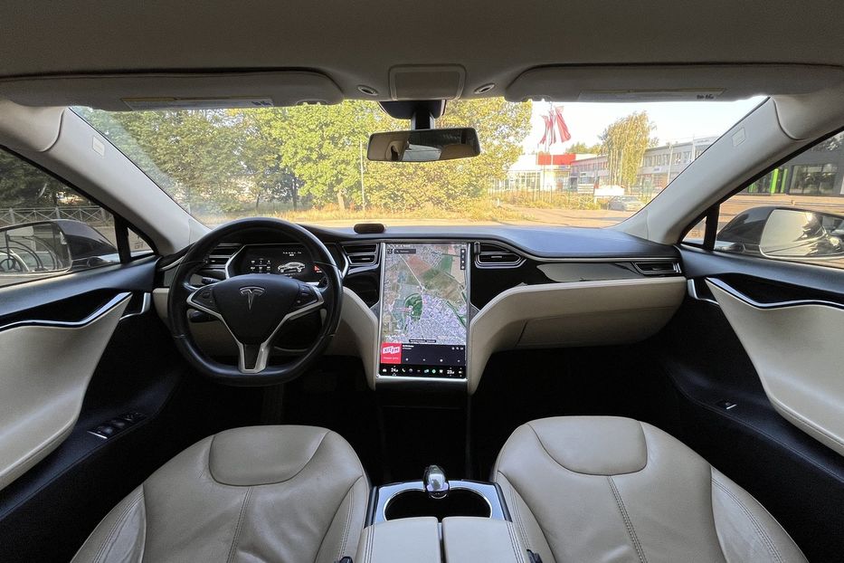 Продам Tesla Model S Full 2014 года в Николаеве