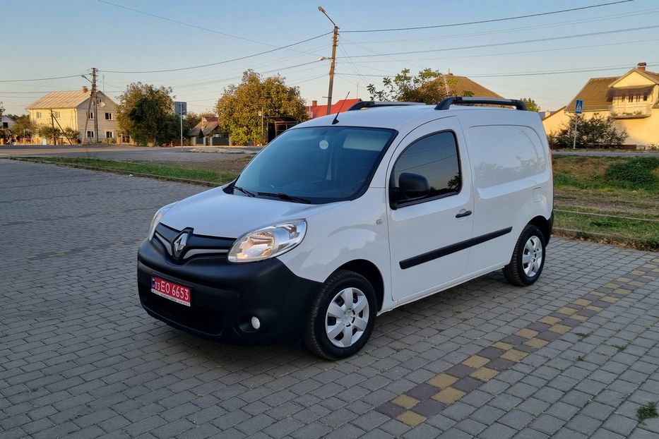 Продам Renault Kangoo груз. 1.5 70квт фургон 2020 года в Львове