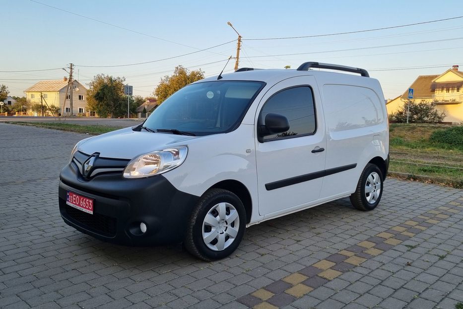 Продам Renault Kangoo груз. 1.5 70квт фургон 2020 года в Львове