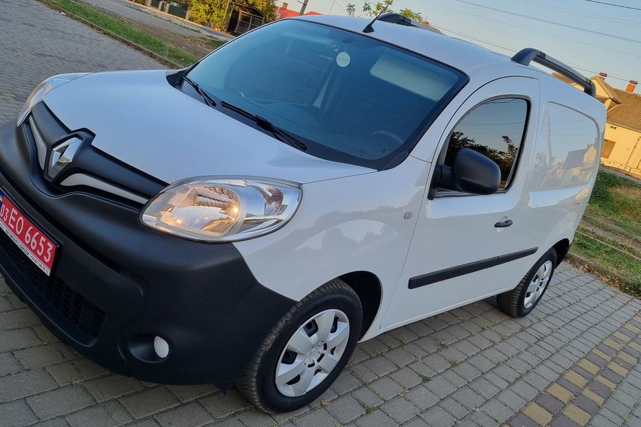 Продам Renault Kangoo груз. 1.5 70квт фургон 2020 года в Львове