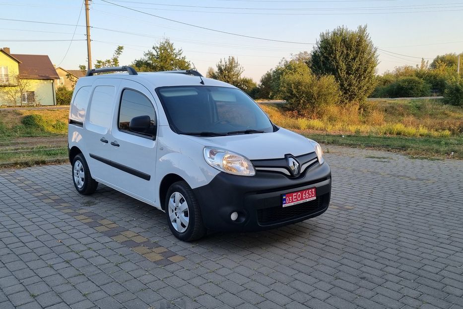 Продам Renault Kangoo груз. 1.5 70квт фургон 2020 года в Львове