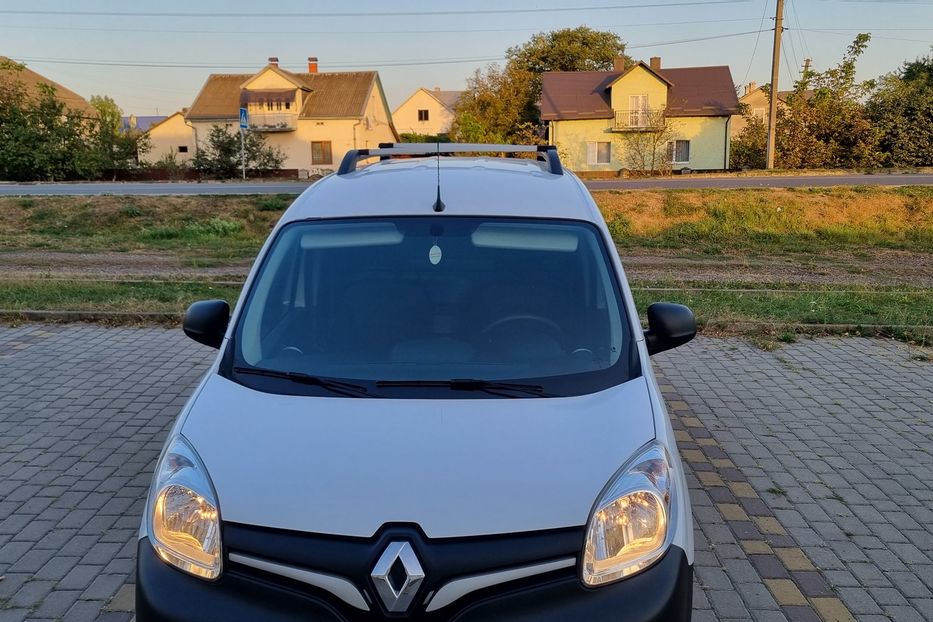 Продам Renault Kangoo груз. 1.5 70квт фургон 2020 года в Львове