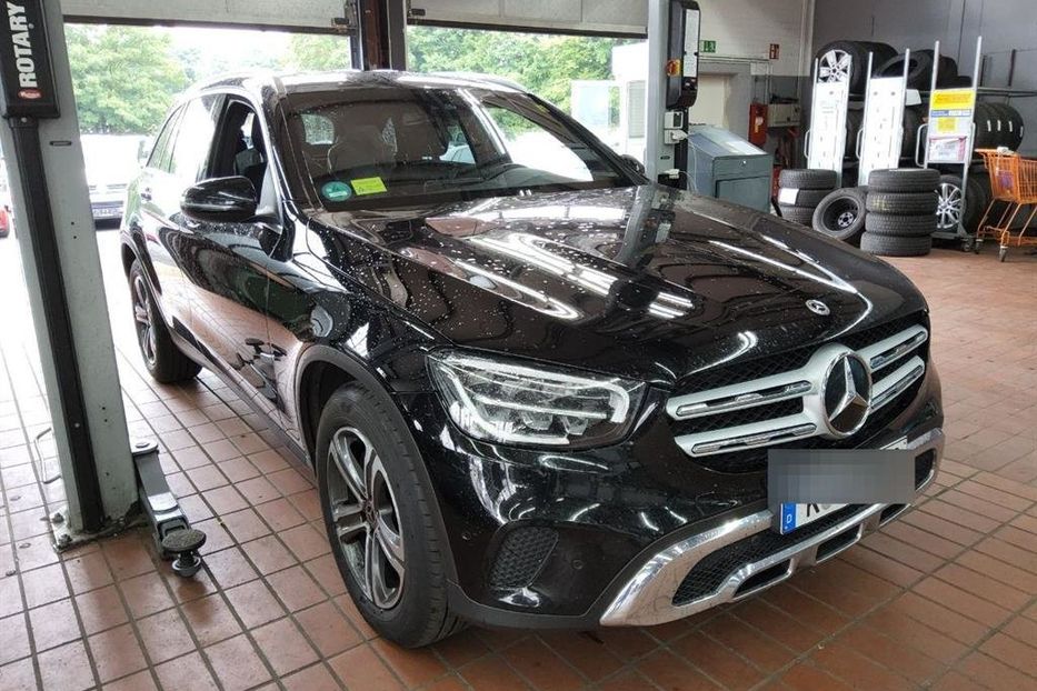 Продам Mercedes-Benz GLC-Class GLCKlasse 200d 4Matic NAV LED 2020 года в Львове