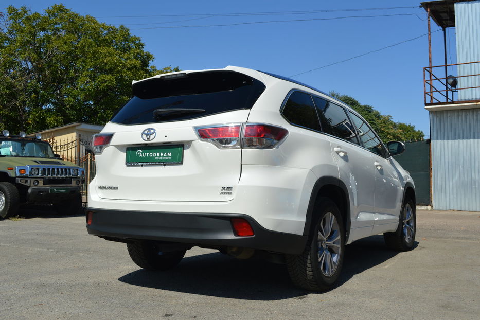 Продам Toyota Highlander 2015 года в Одессе