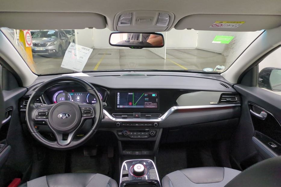 Продам Kia Niro 64квт 2020 года в Львове