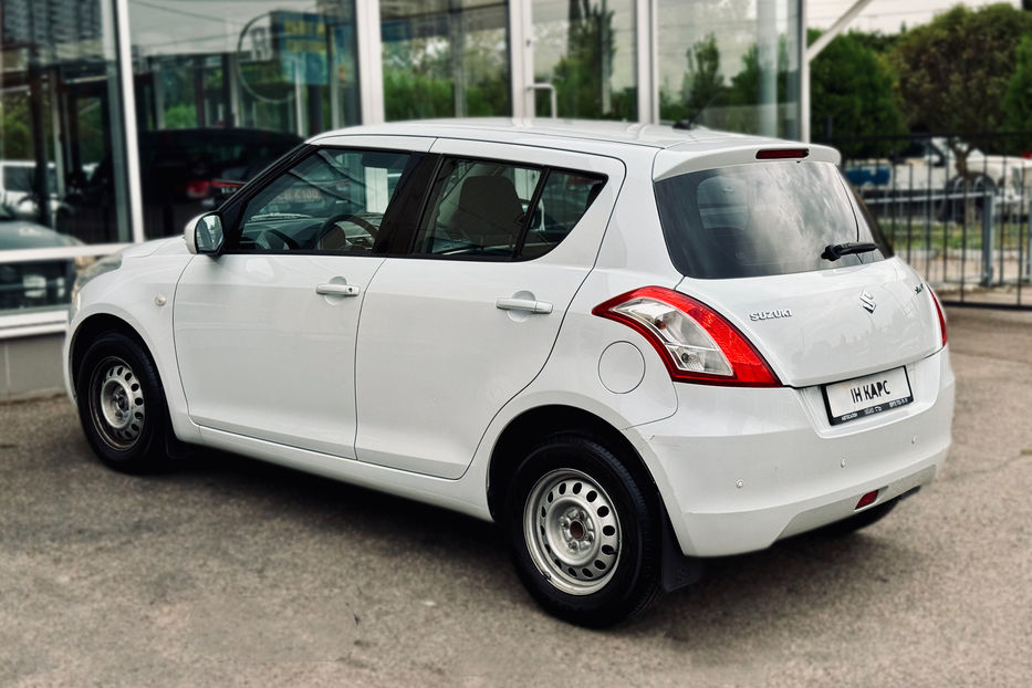 Продам Suzuki Swift official 2011 года в Одессе