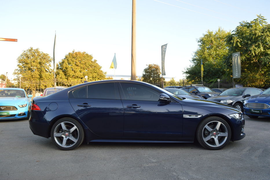 Продам Jaguar XE R-Sport 2015 года в Одессе