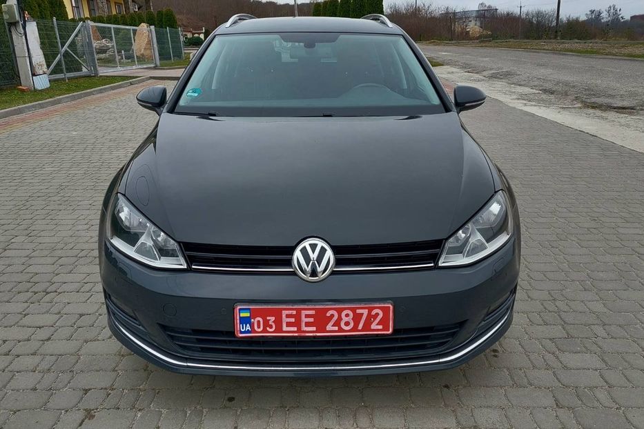 Продам Volkswagen Golf VII Lounge 2015 года в Львове