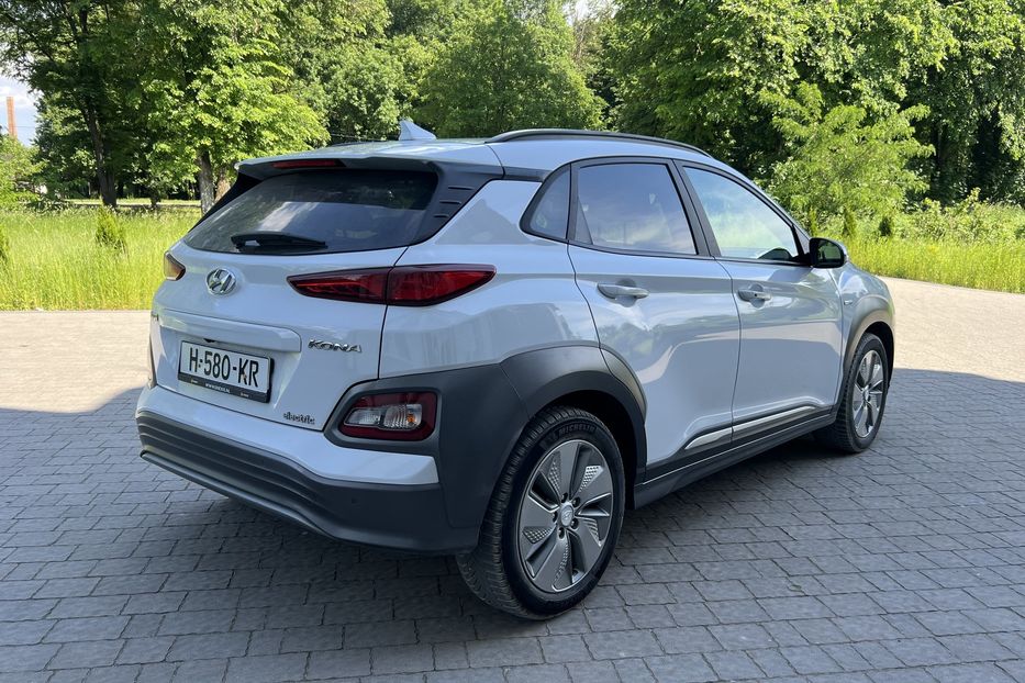 Продам Hyundai Kona 2020 года в Львове