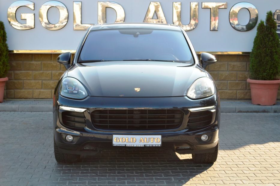 Продам Porsche Cayenne 2015 года в Одессе