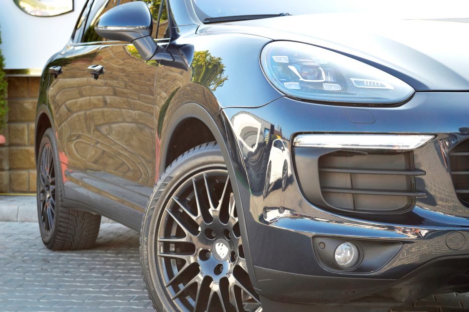 Продам Porsche Cayenne 2015 года в Одессе