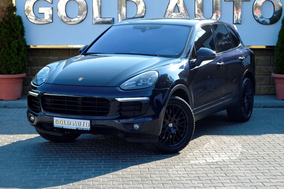 Продам Porsche Cayenne 2015 года в Одессе