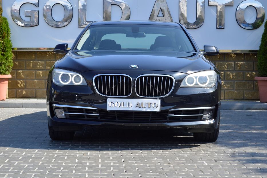 Продам BMW 740 LI 2012 года в Одессе