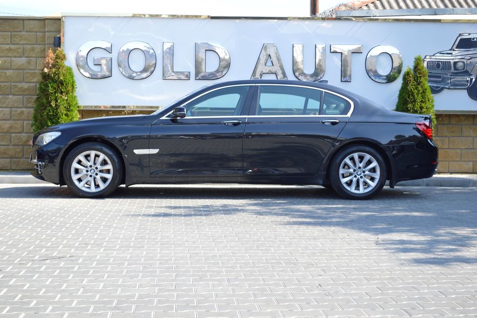 Продам BMW 740 LI 2012 года в Одессе