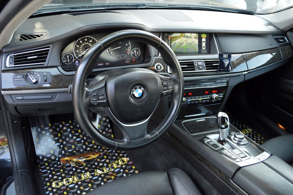 Продам BMW 740 LI 2012 года в Одессе